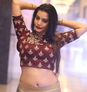 Actress Diksha Panth Hot Photos