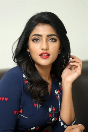 Actress Eesha Rebba Photos