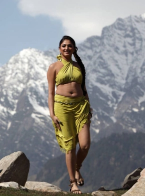 Actress Haripriya Hot Stills