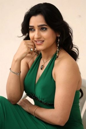 Actress Haseen Mastan Mirza In Green Dress Hot Stills