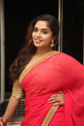 Actress Karunya Chowdary In Red Saree Photos