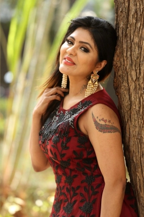 Actress Kavya Reddy Photos