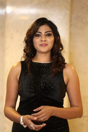 Actress Lahari Shari In Black Dress Photos