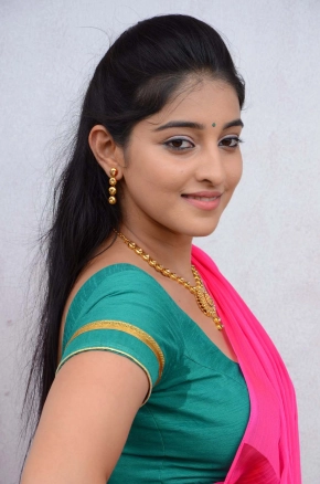 Actress Mouryani Glam Photos