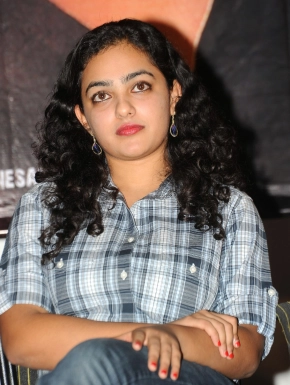 Actress Nithya Menon Photo Gallery Movie Stills Hd Photos