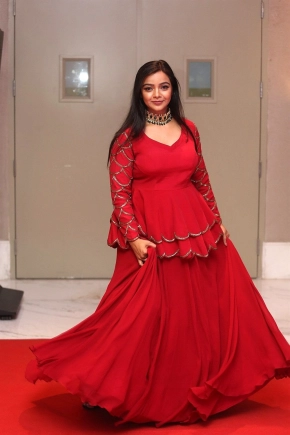 Actress Nithya Shetty In Red Dress Photos