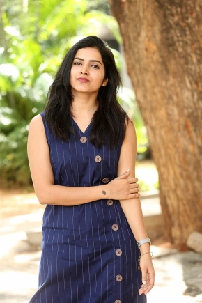 Actress Pavani Gangireddy Stills