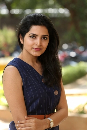 Actress Pavani Gangireddy Stills