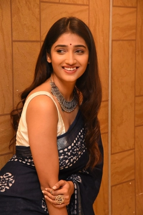 Actress Priya Vadlamani New Stills