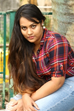 Actress Reeya Harini Hot Stills Maggy Movie