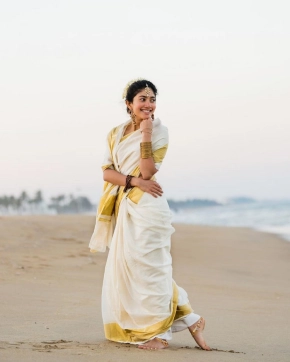 Actress Sai Pallavi In Kerala Saree Cute Photos