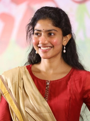 Actress Sai Pallavi In Kerala Saree Cute Photos