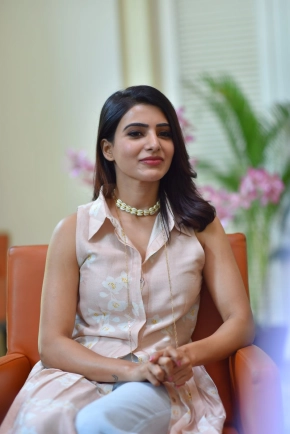 Actress Samantha Photo Gallery Movie Stills Hd Photos