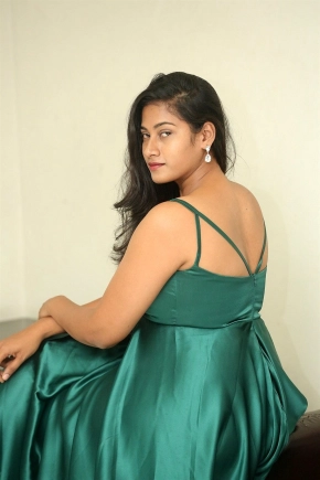 Actress Siri Chandana Krishnan Photos