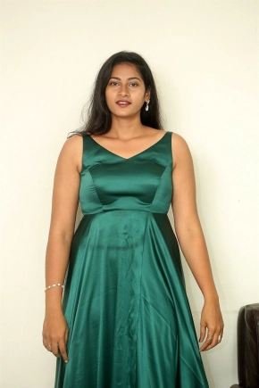 Actress Siri Chandana Krishnan Photos