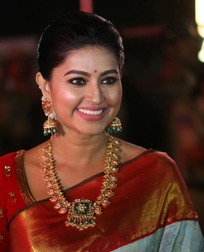 Actress Suhasini Rajaram Naidu In Red Saree Photos Hd Wallpapers Stills