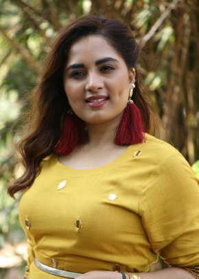 Actress Srushti Dange In Yellow Dress Stills