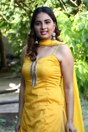 Actress Srushti Dange In Yellow Dress Stills