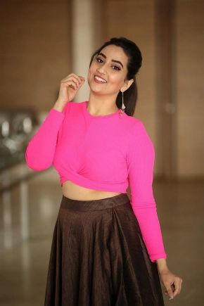 Anchor Manjusha Rampalli Hot New Stills