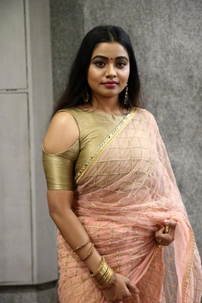 Anisha Xavier In Saree Photos