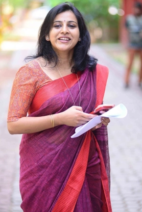 Anna Reshma Rajan Saree Photos