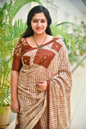 Anu Sithara 45 Photos