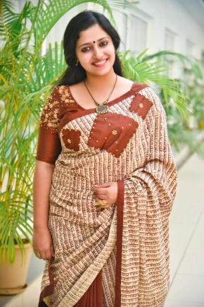 Anu Sithara 45 Photos