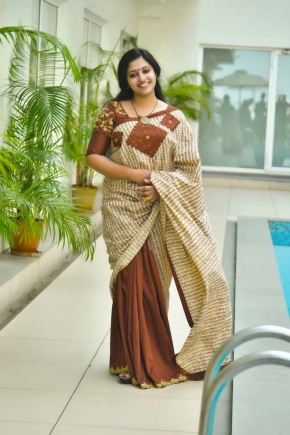 Anu Sithara 45 Photos