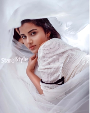 Anupama Parameswaran 124 Hot Photos