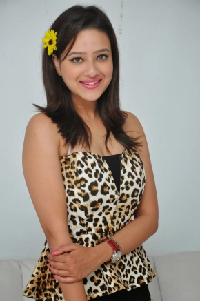 Madalasa Sharma Glam Photos