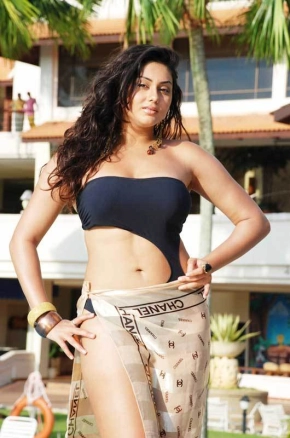 Namitha Hot 100 Photos Gallery