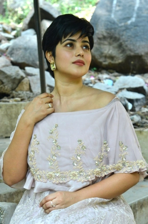 Poorna Actress Instagram Photos Poorna Latest Photos Hd