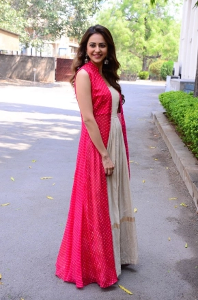 Rakul Preet Singh In Pink Dress Cool And Stylish Look Photoshoot