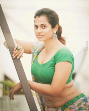 Ramya Pandian In Saree Hot Stills