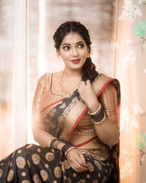 Reshma Pasupuleti In Saree Photos