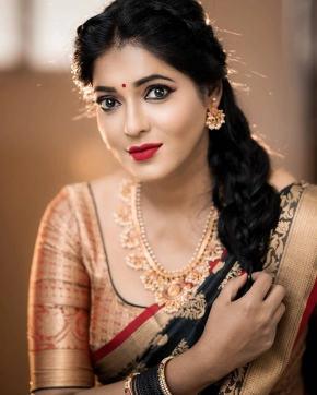 Reshma Pasupuleti In Saree Photos