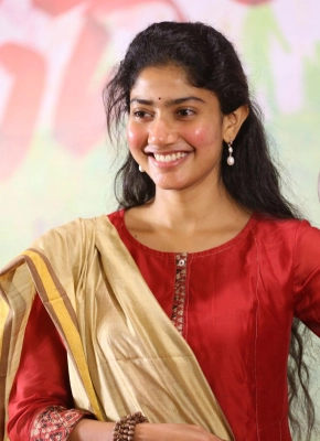 Sai Pallavi In Red Dress Photos