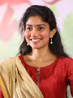 Sai Pallavi In Red Dress Photos