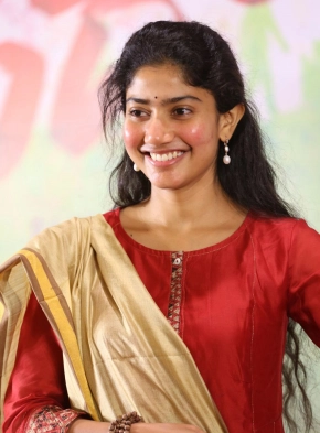 Sai Pallavi In Red Dress Photos