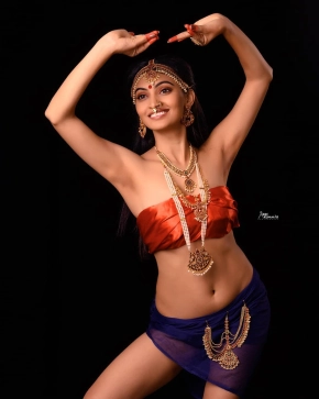 Shama Taj Hot Photoshoot Stills