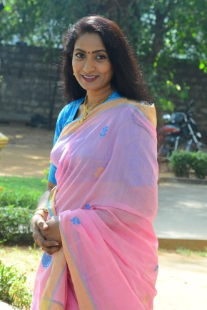 Telugu Actress Aamani Photos