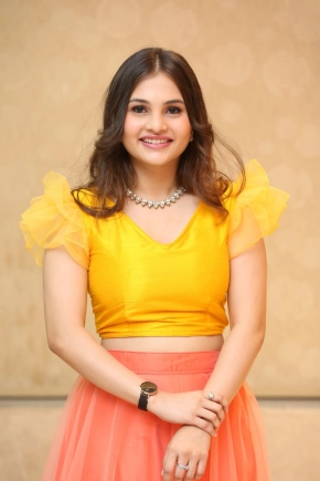 Telugu Actress Ramya Pasupuleti Photoshoot At Chadarangam Web Series Launch