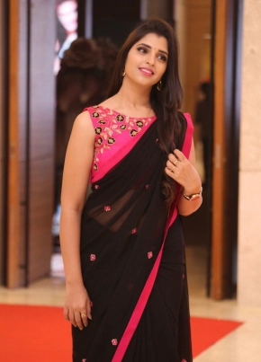 Telugu Actress Shyamala Looks Cute In Black Saree Photos