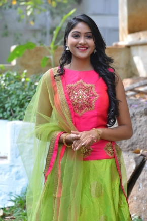 Telugu Actress Vaishakhi Bhonam Cute Photos